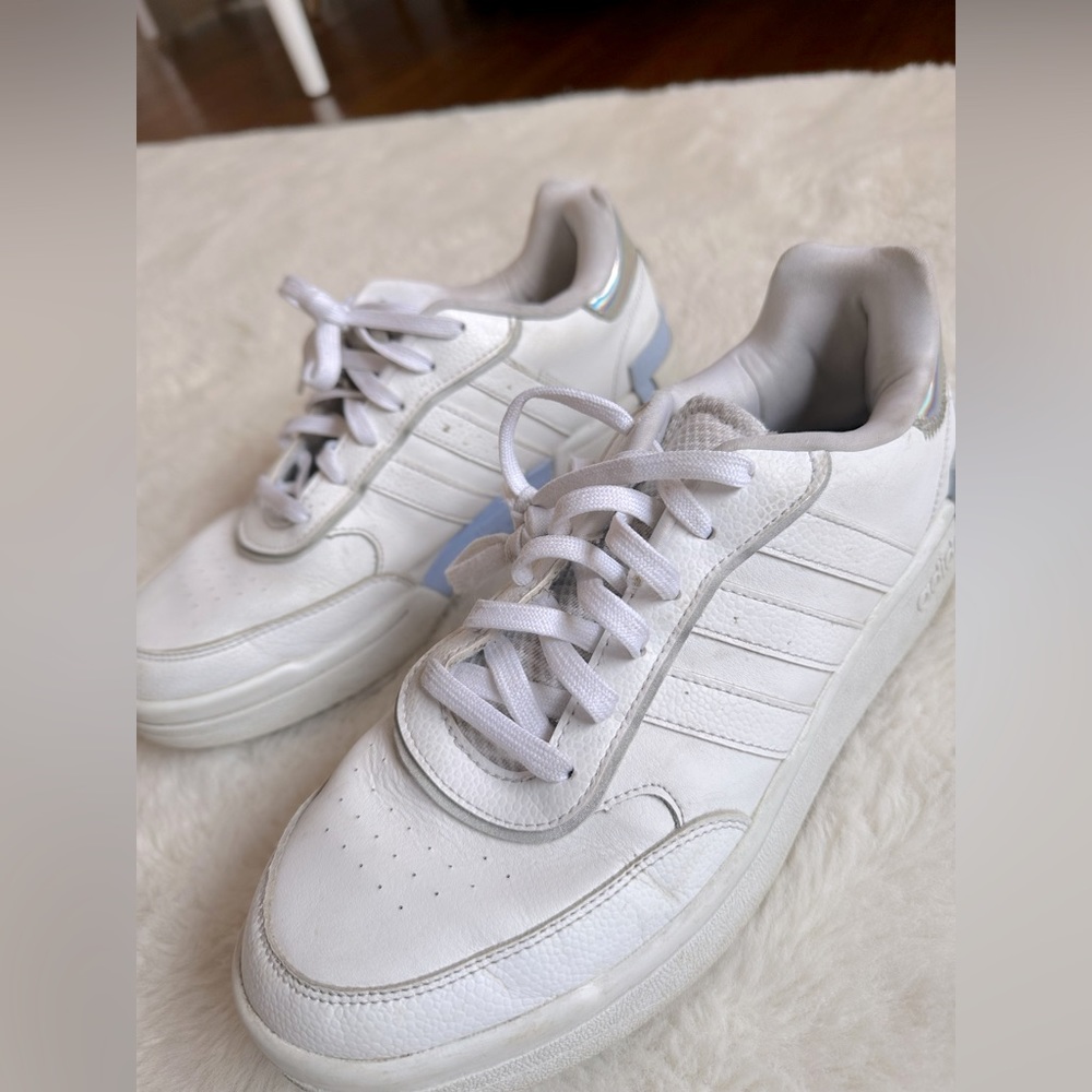 Adidas Post Move Special Edition white sneakers woman’s size 9 1/2